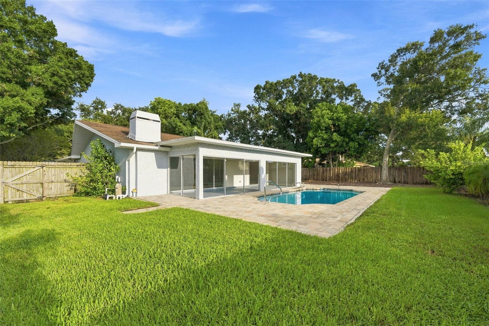 3276 FOX HILL DR — photo 43