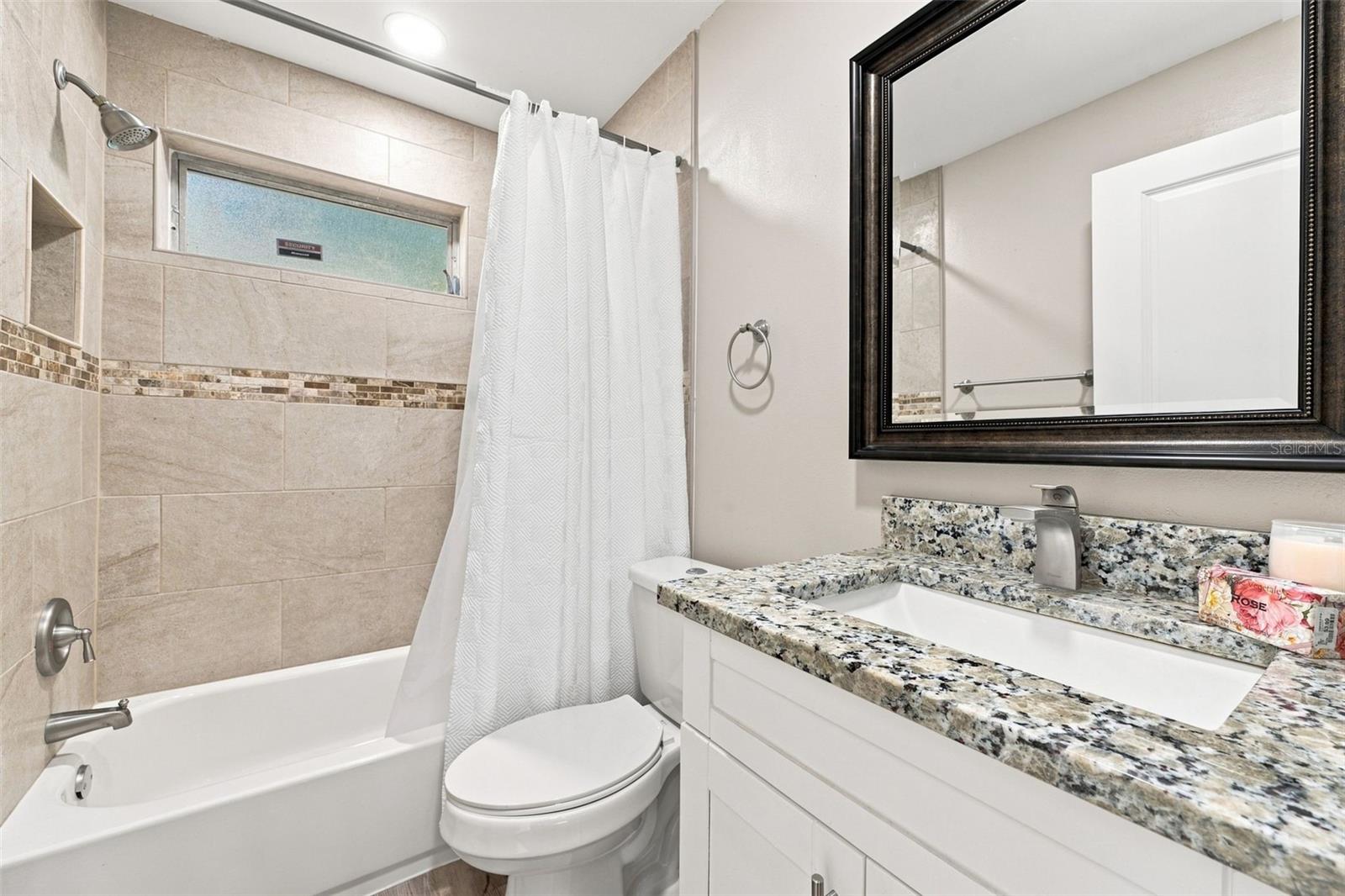 3276 FOX HILL DR — photo 30