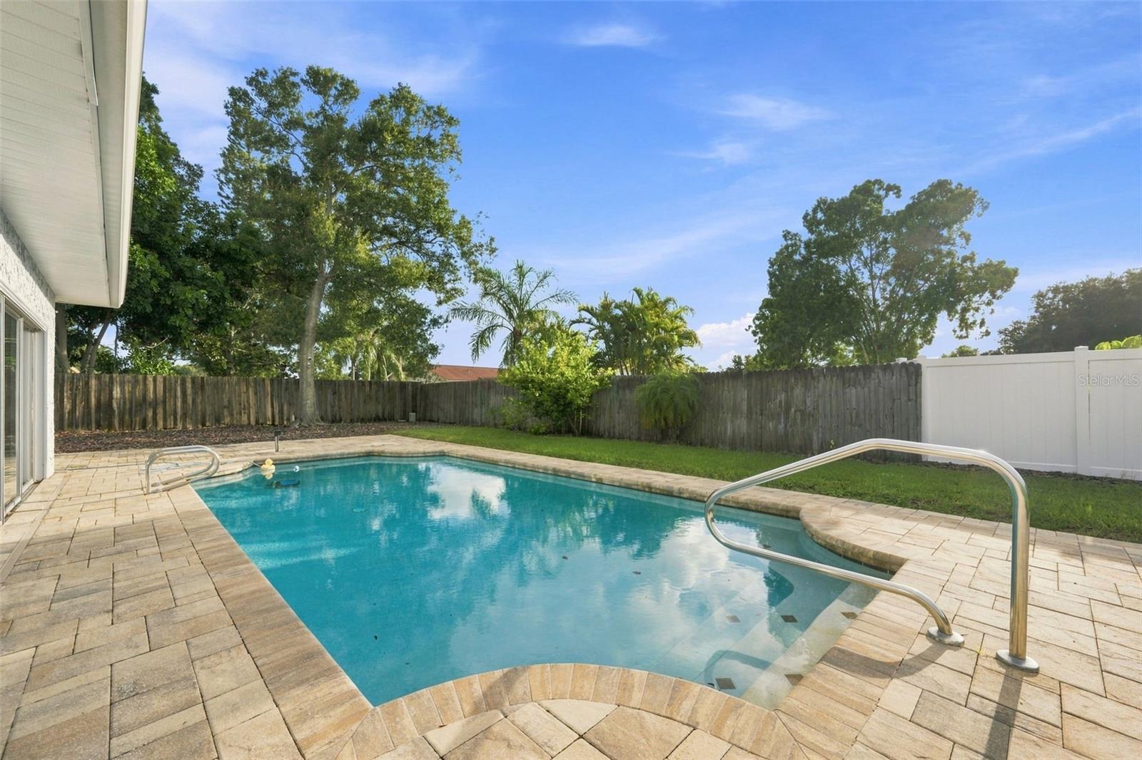 3276 FOX HILL DR — photo 39