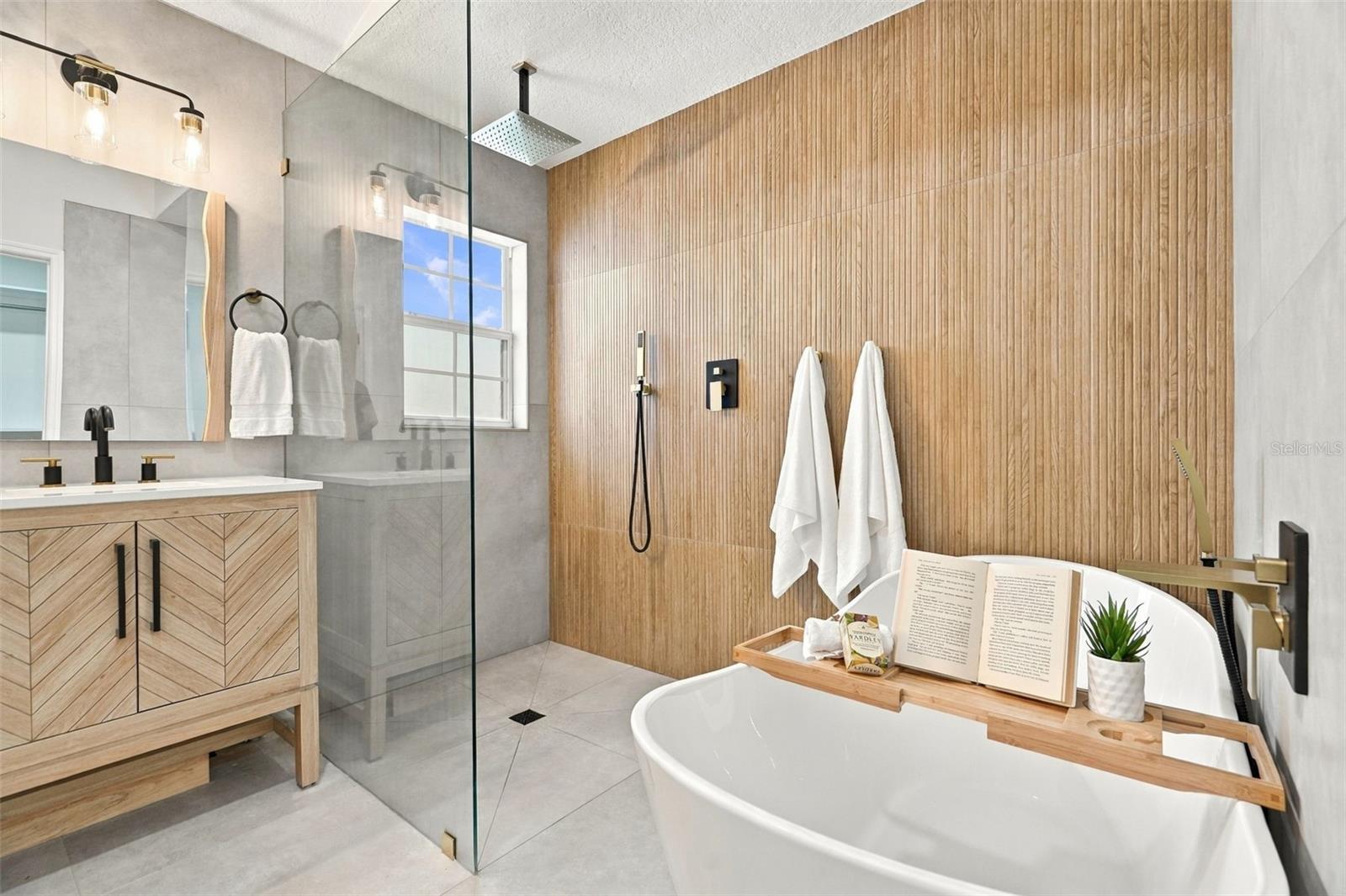 625 FOLSOM ST S — photo 22