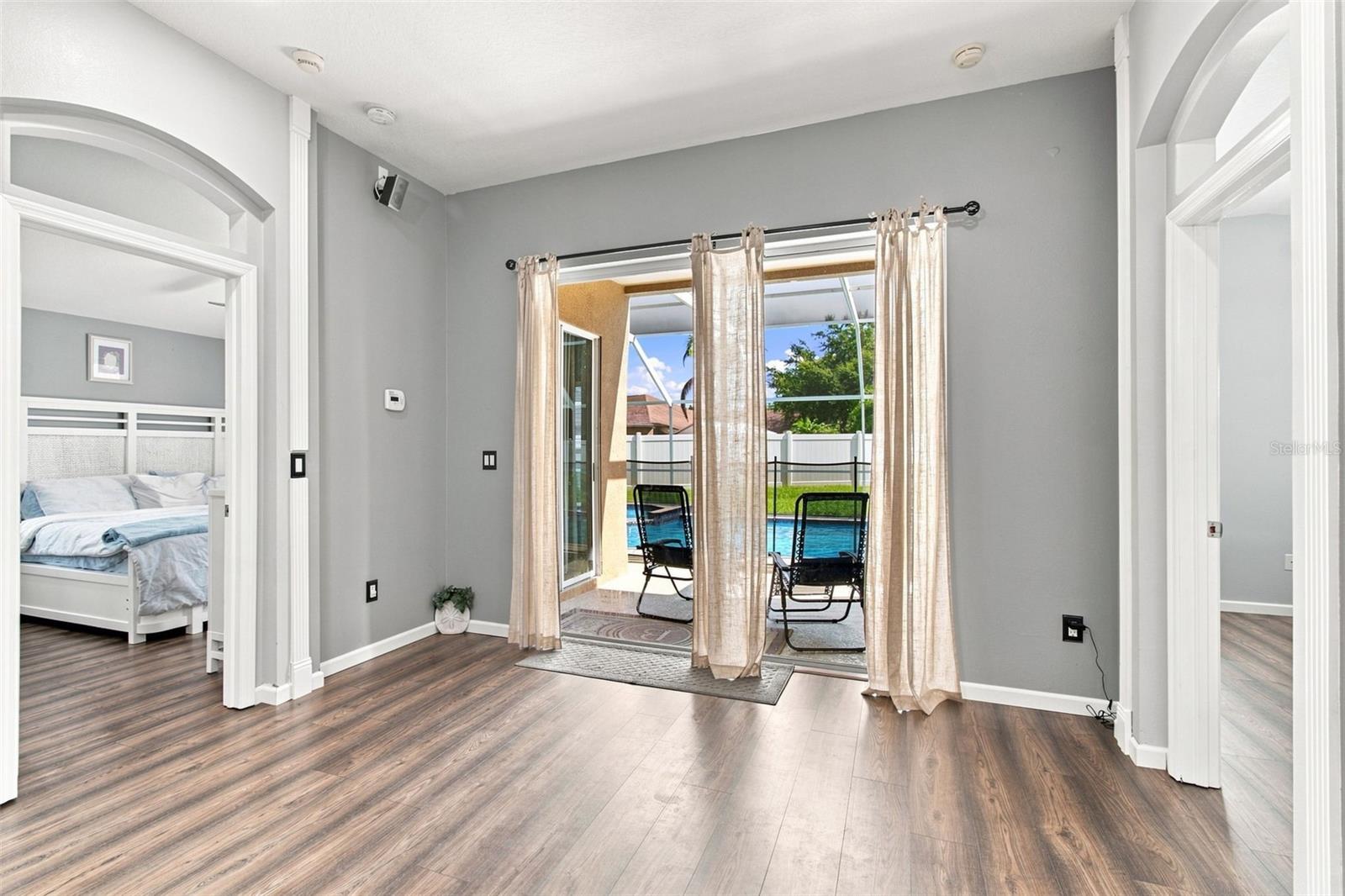 9710 WHITE BARN WAY — photo 30