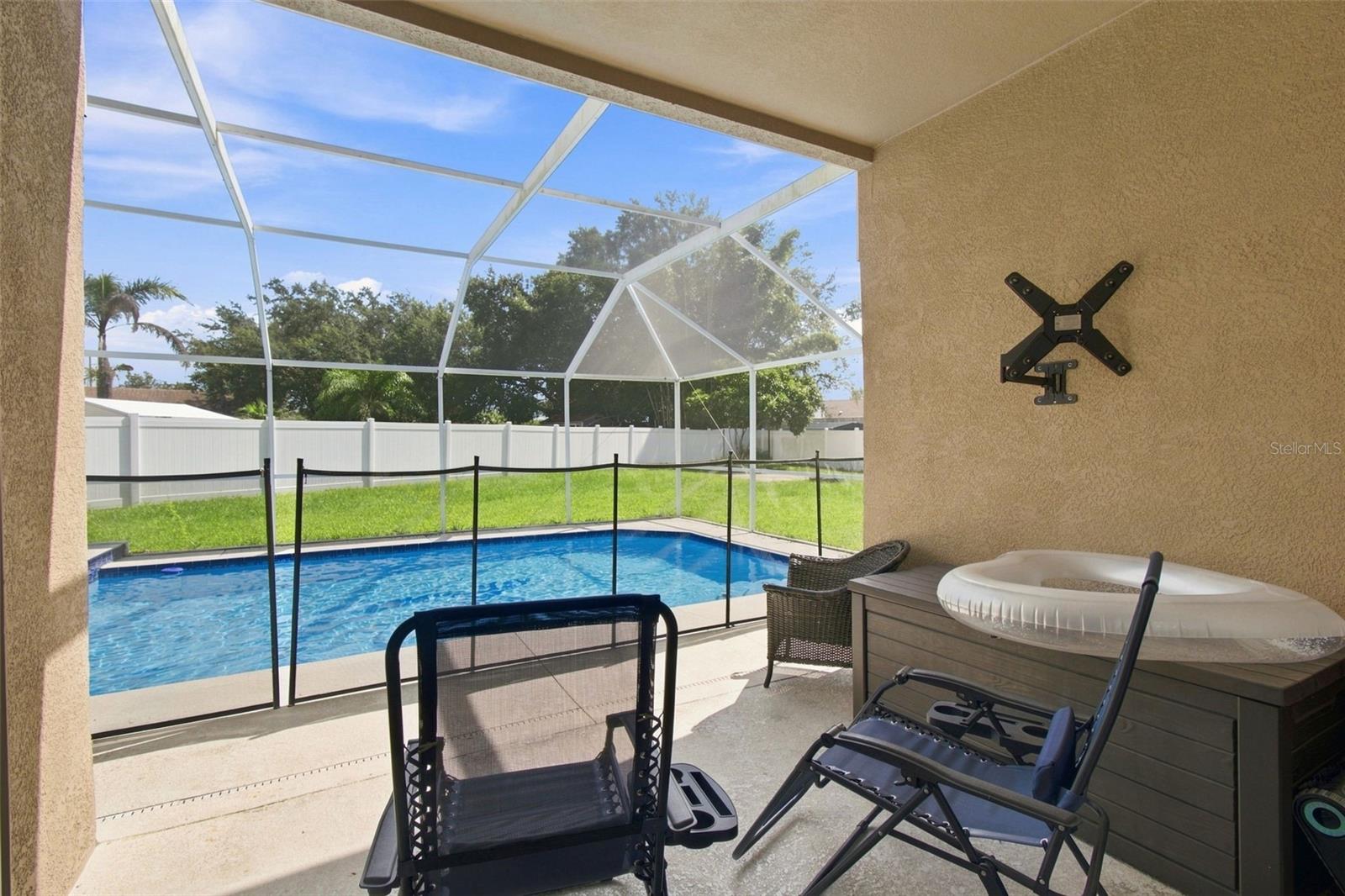 9710 WHITE BARN WAY — photo 41