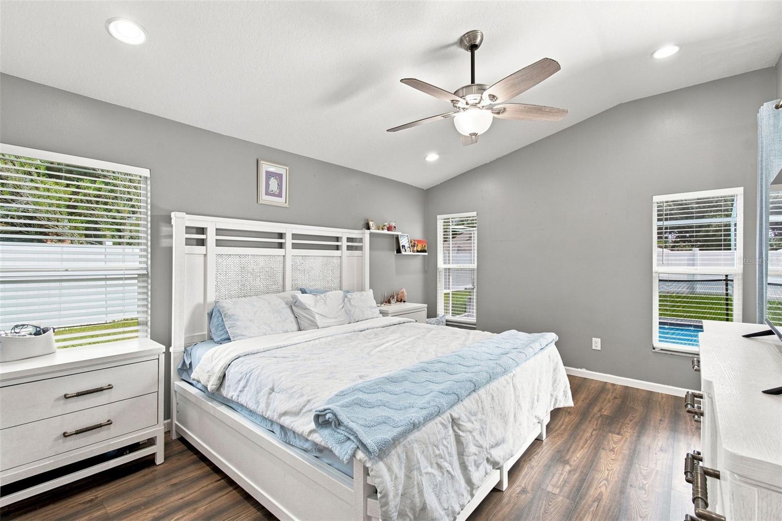 9710 WHITE BARN WAY — photo 31