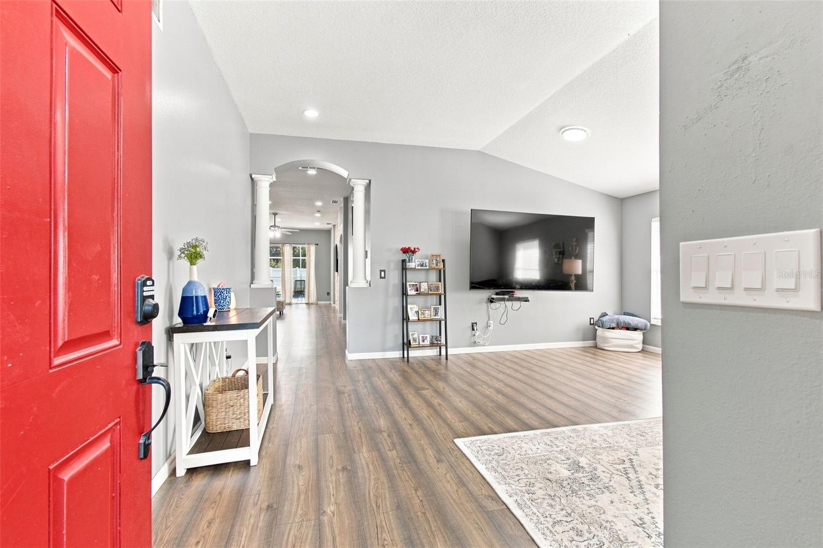 9710 WHITE BARN WAY — photo 4