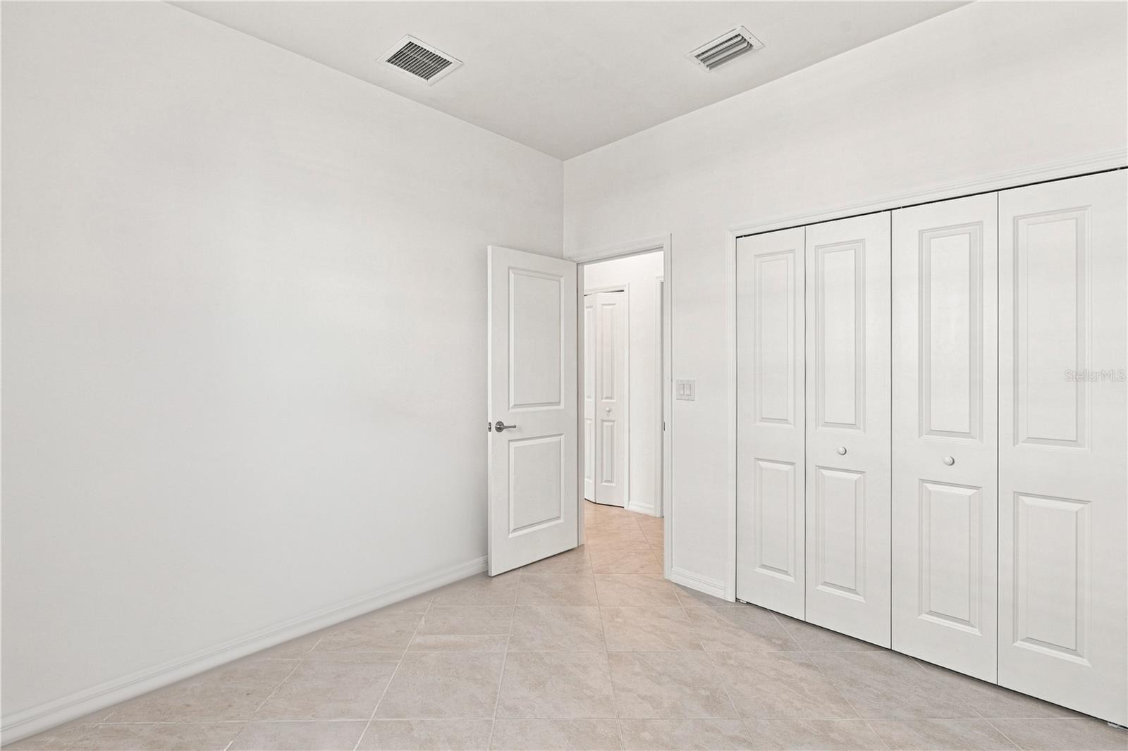 11330 BURGUNDY DR — photo 15