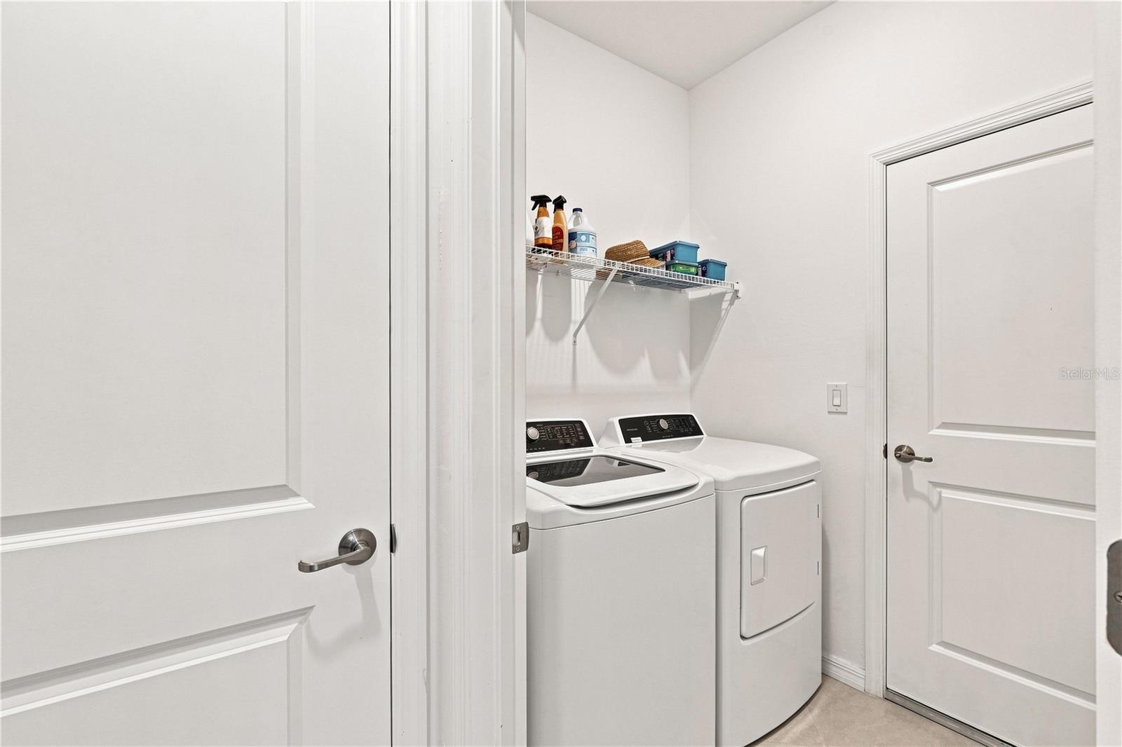 11330 BURGUNDY DR — photo 25