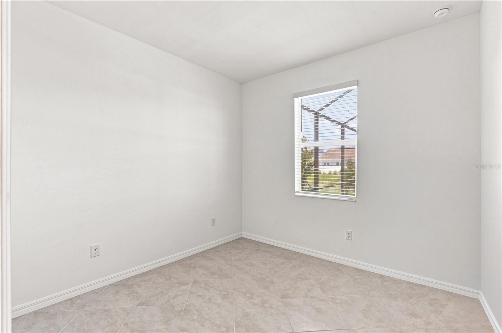 11330 BURGUNDY DR — photo 16