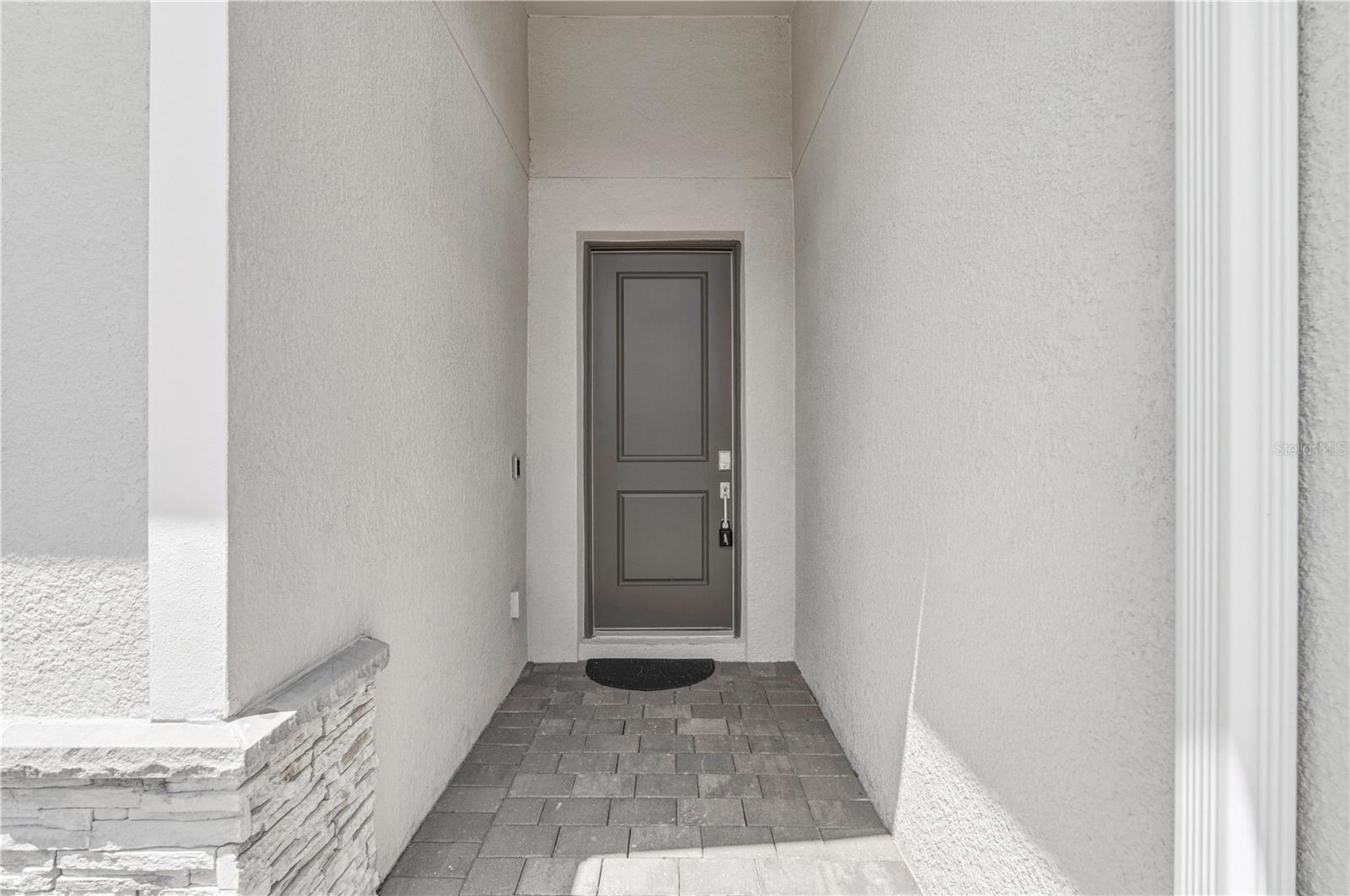 11330 BURGUNDY DR — photo 3