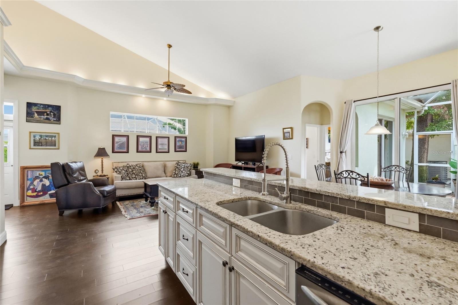 4703 4TH AVENUE DR E — photo 16