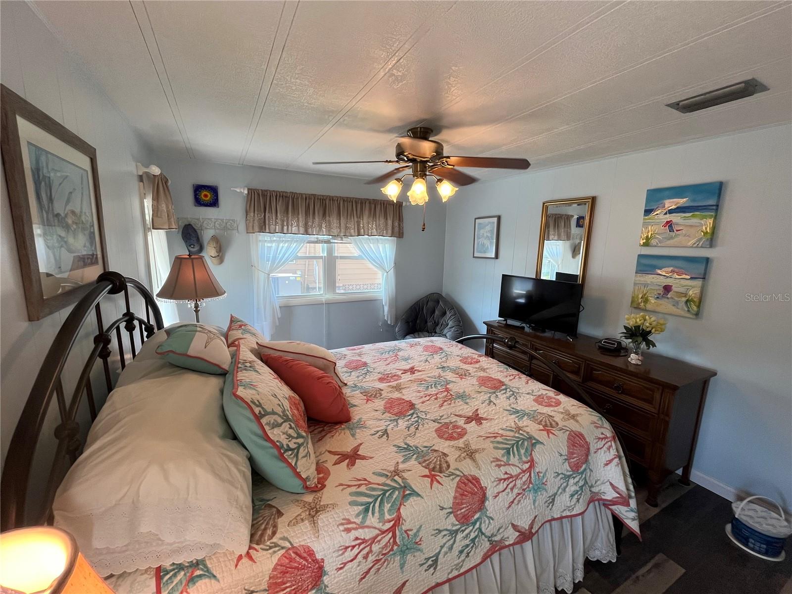 792 GRADO DR — photo 32