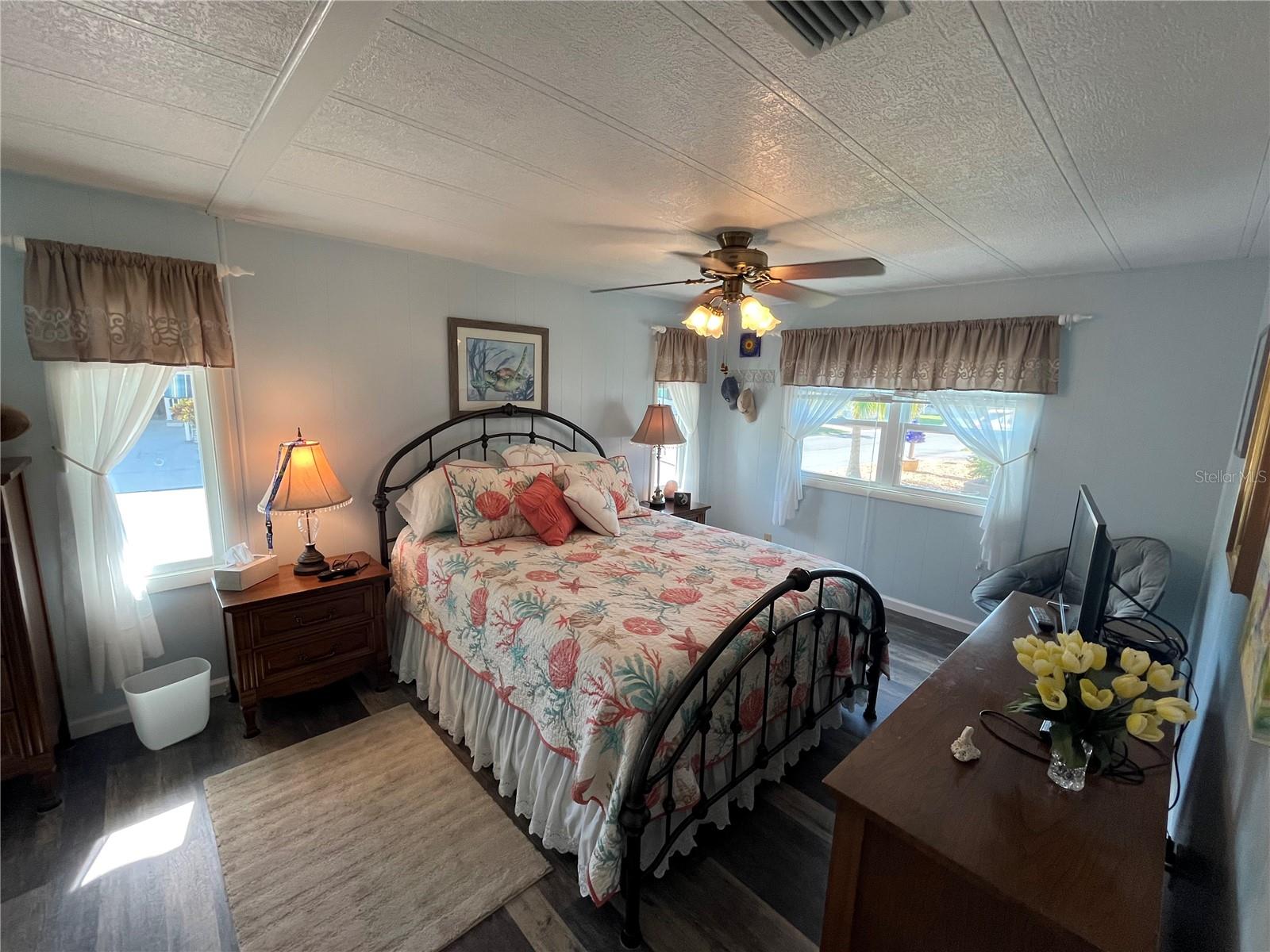 792 GRADO DR — photo 31
