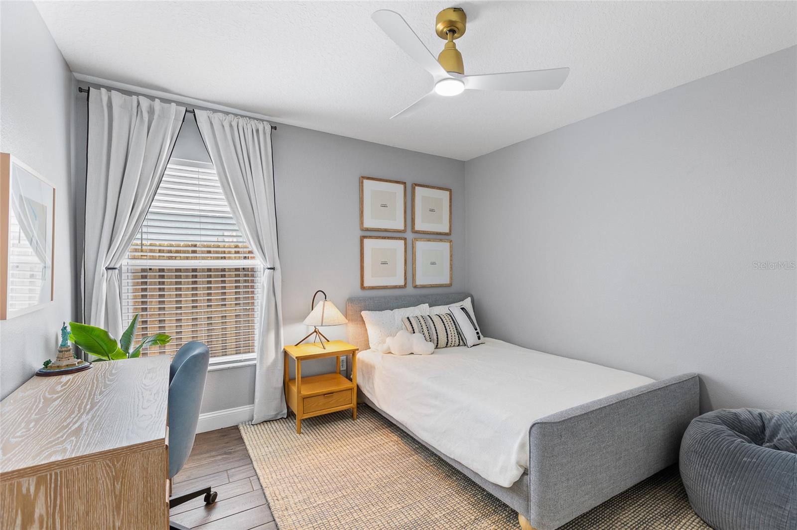 1702 MEADOW OAK LN — photo 25