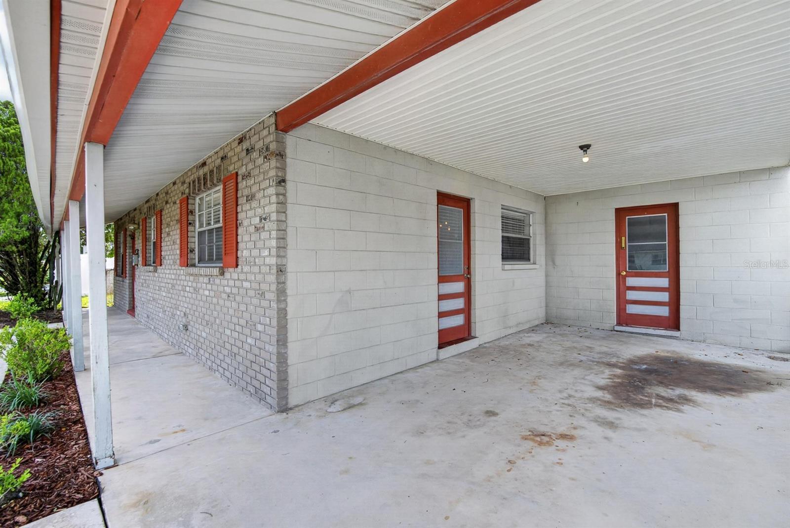 403 ALMA DR — photo 4