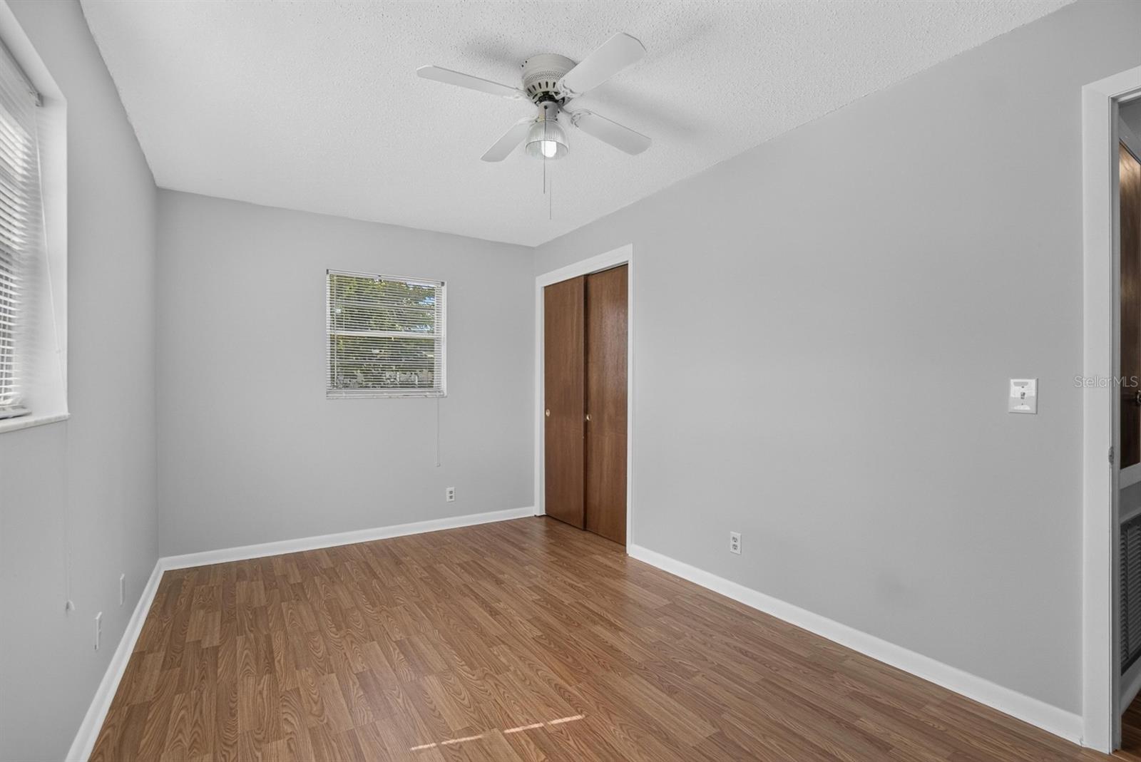 403 ALMA DR — photo 25