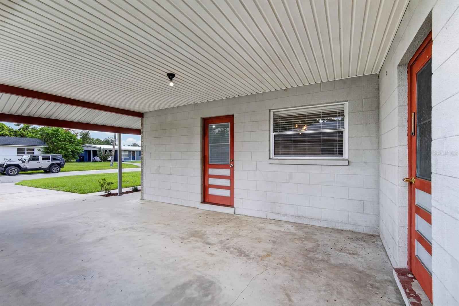 403 ALMA DR — photo 3