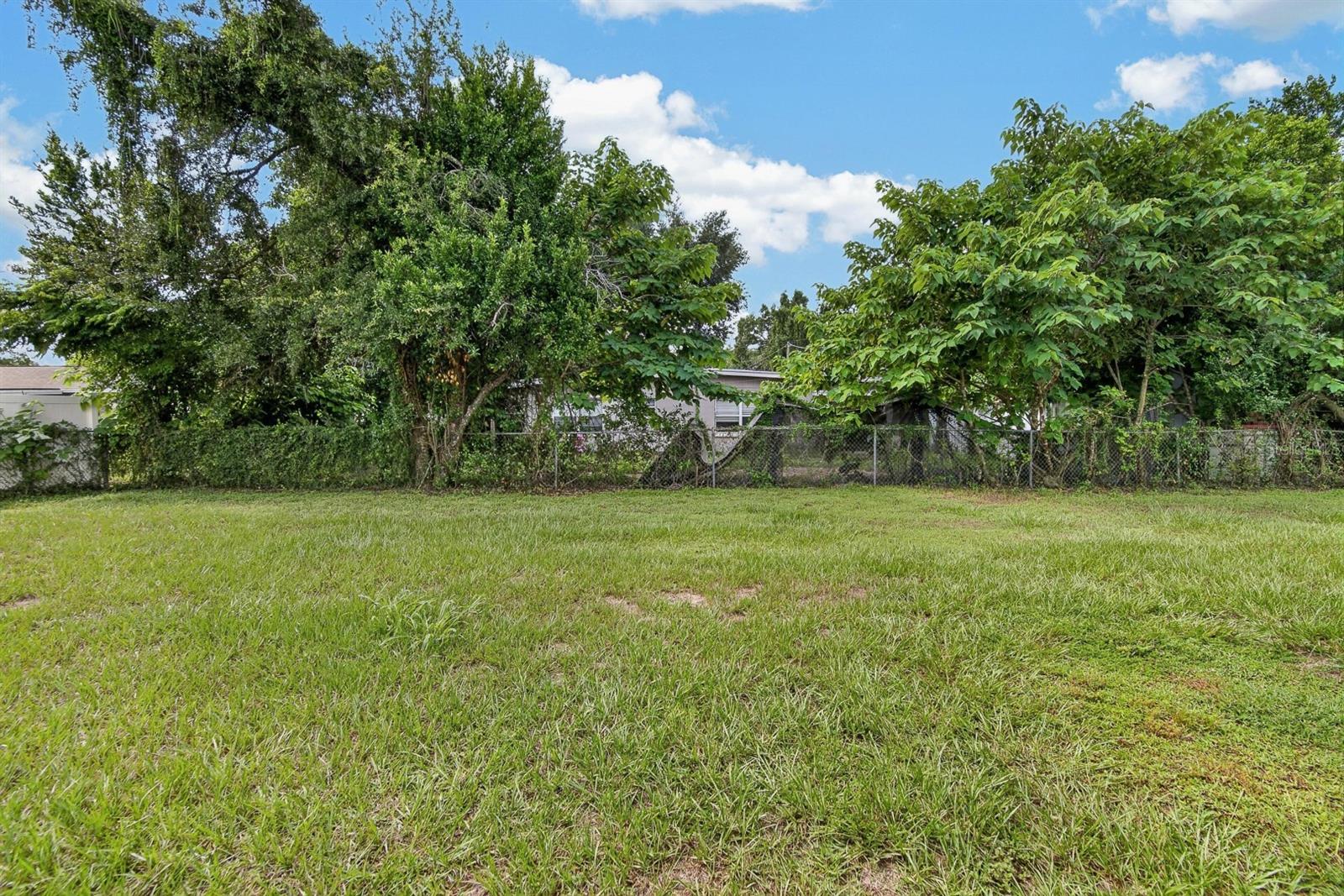 403 ALMA DR — photo 47