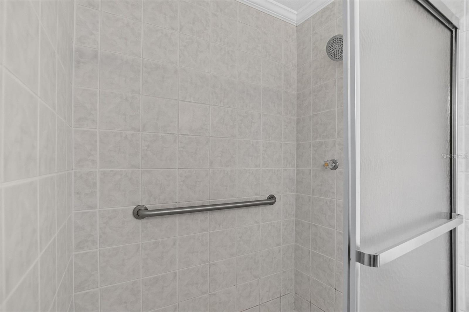 403 ALMA DR — photo 33