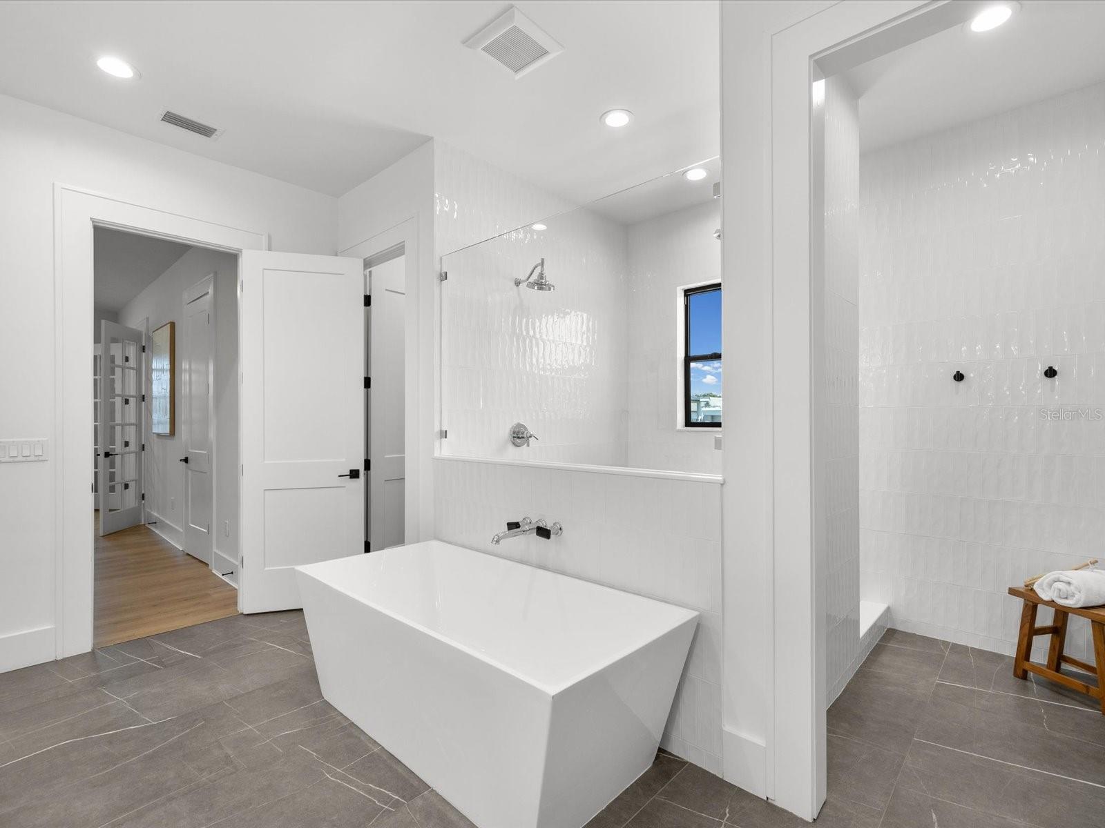 2123 S CORTEZ AVE — photo 44
