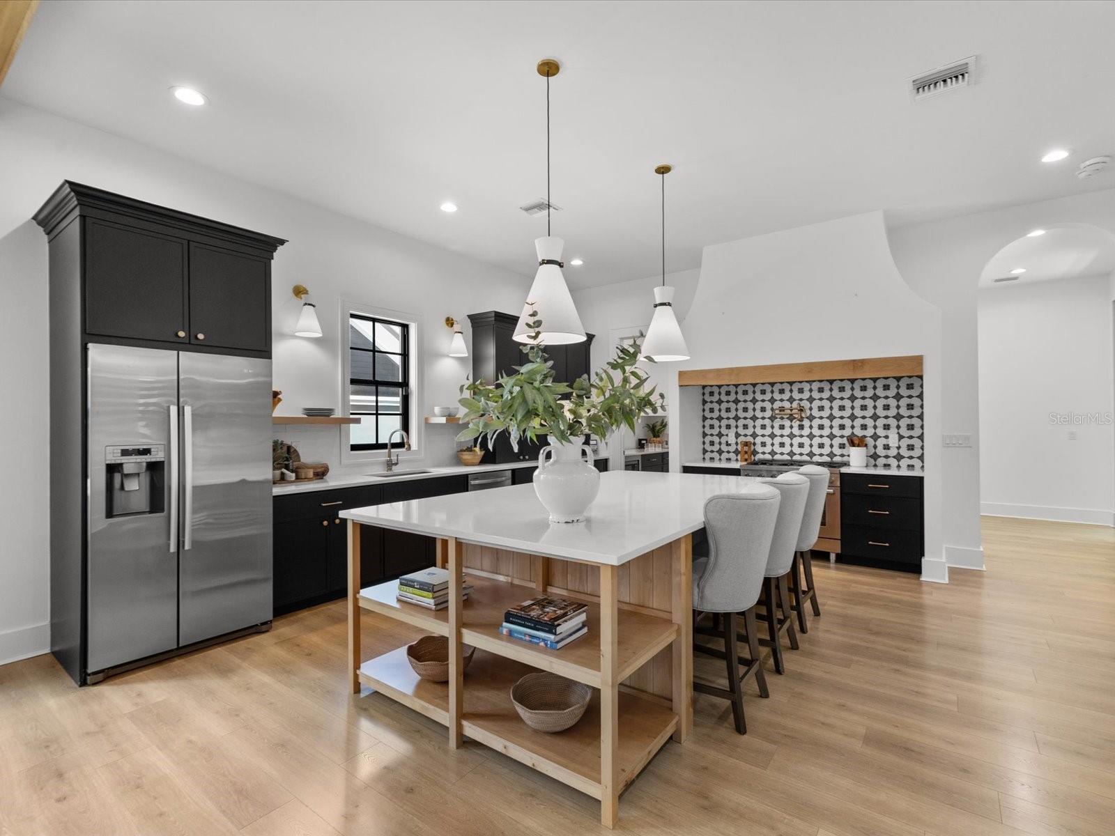 2123 S CORTEZ AVE — photo 25