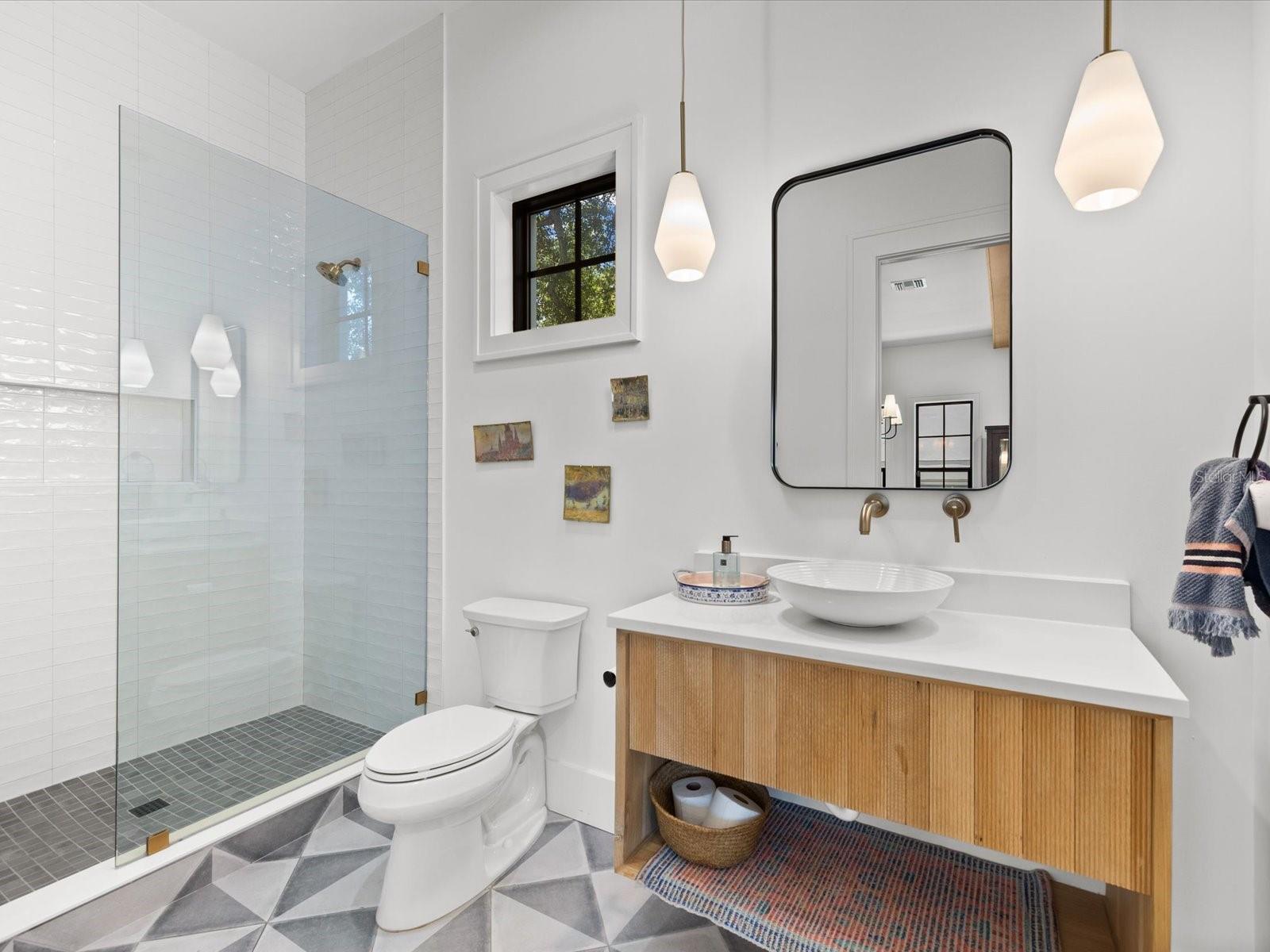 2123 S CORTEZ AVE — photo 19