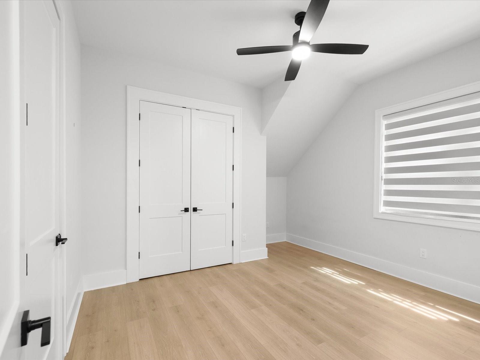 2123 S CORTEZ AVE — photo 52