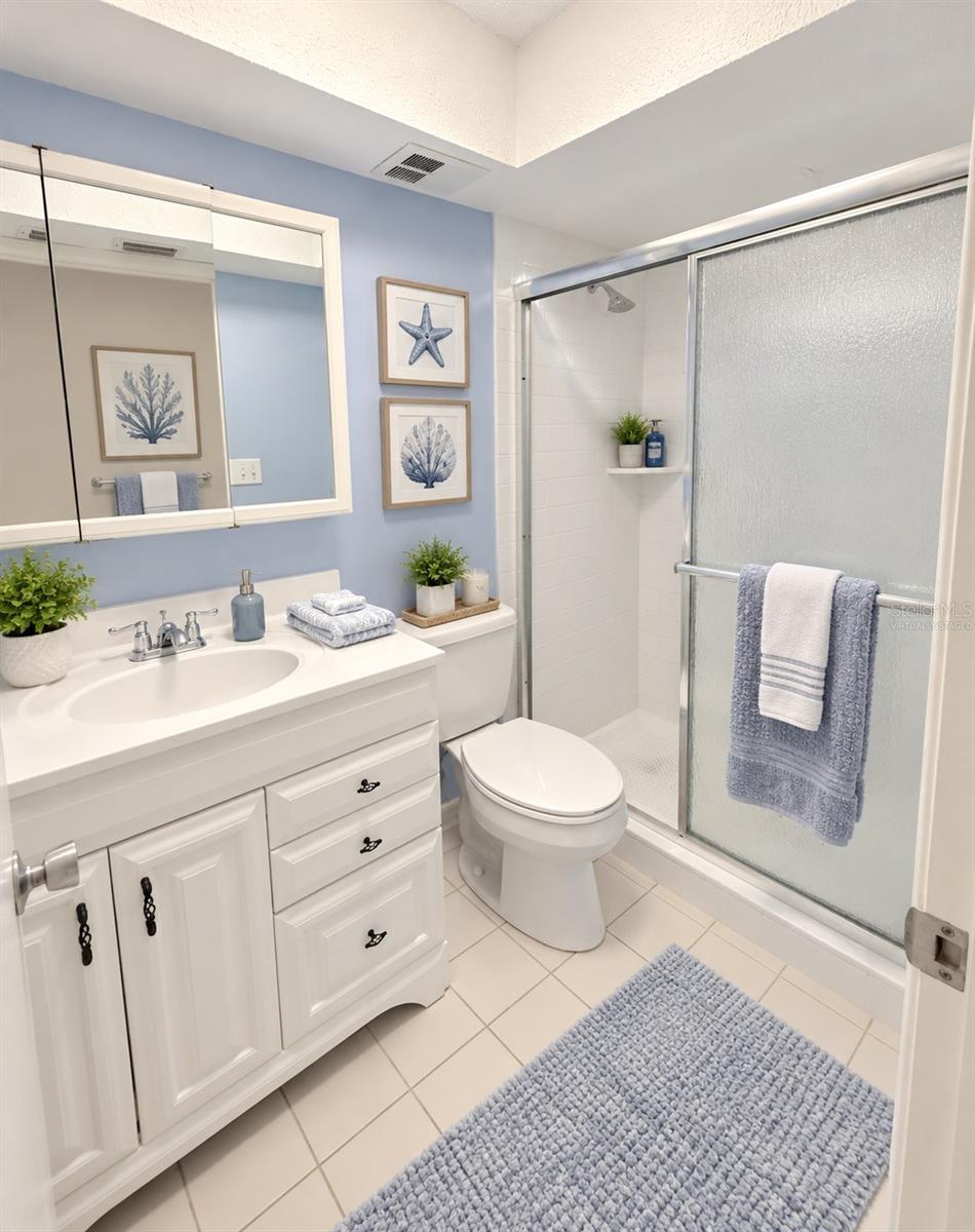 4359 GREAT LAKES DR N — photo 12