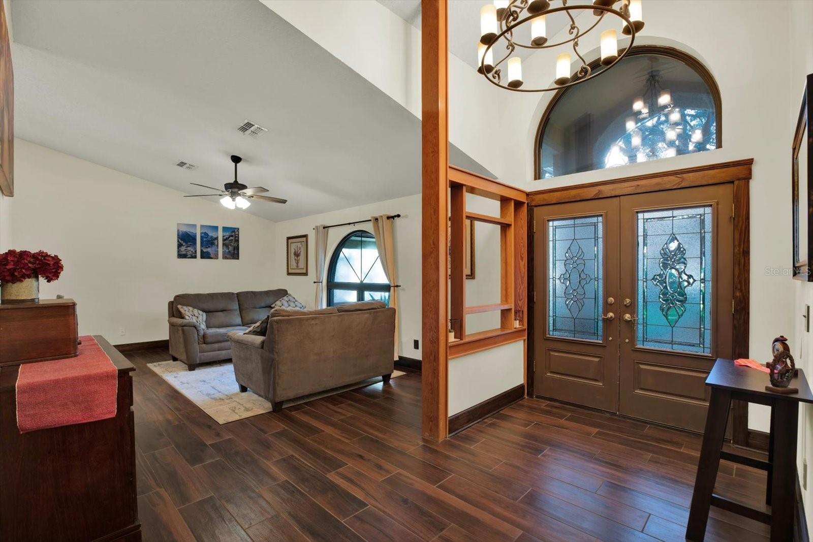 18671 AUTUMN LAKE AVE — photo 9