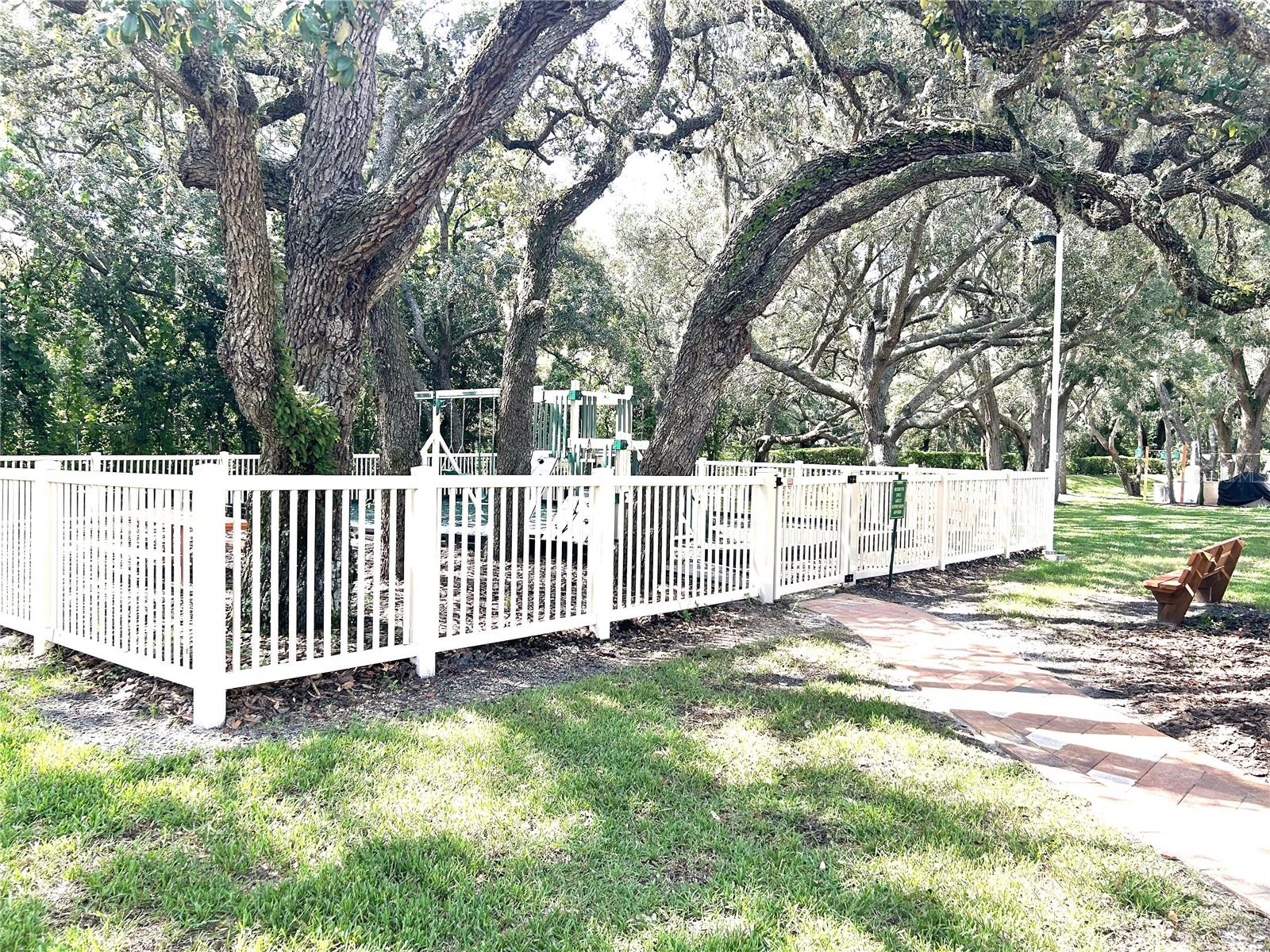 18671 AUTUMN LAKE AVE — photo 42