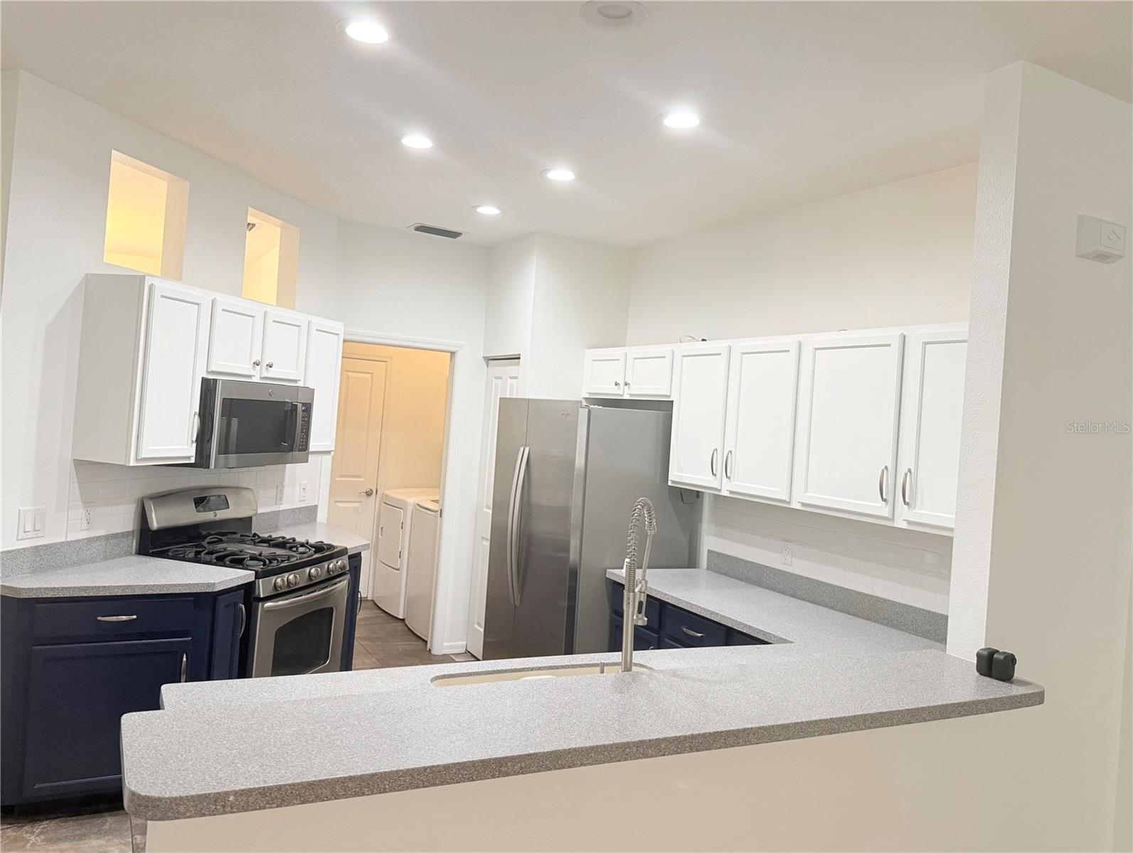 6607 MEANDERING WAY — photo 15