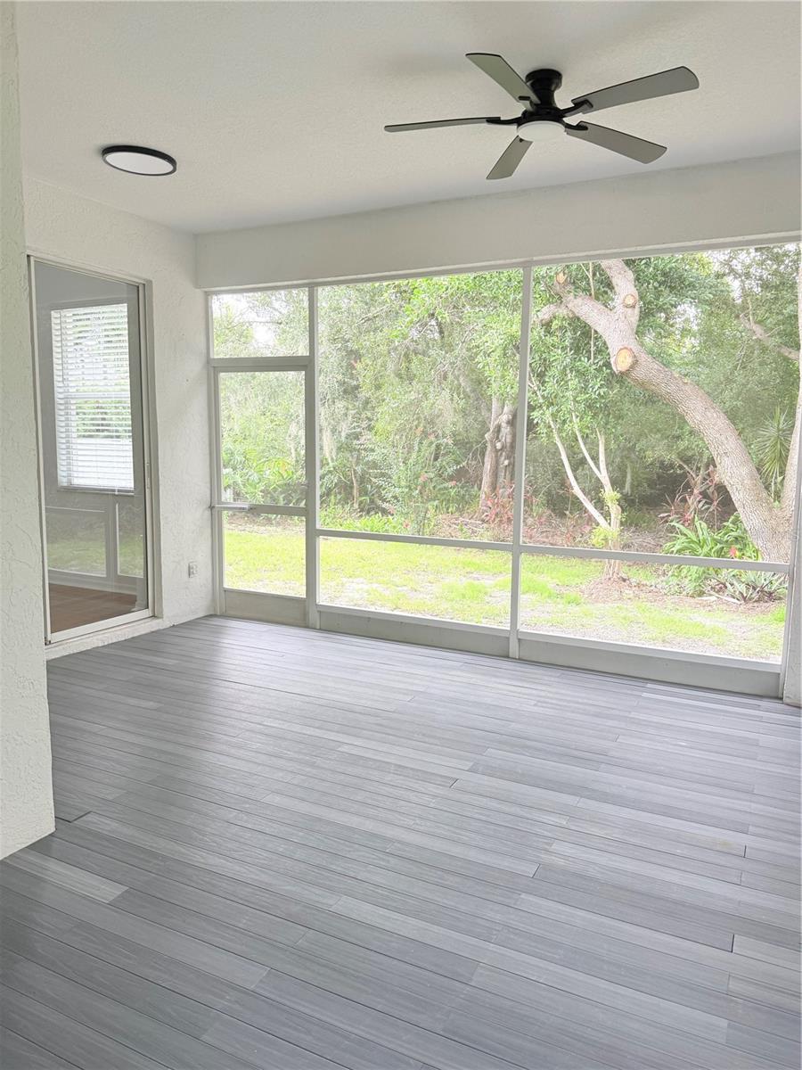 6607 MEANDERING WAY — photo 10