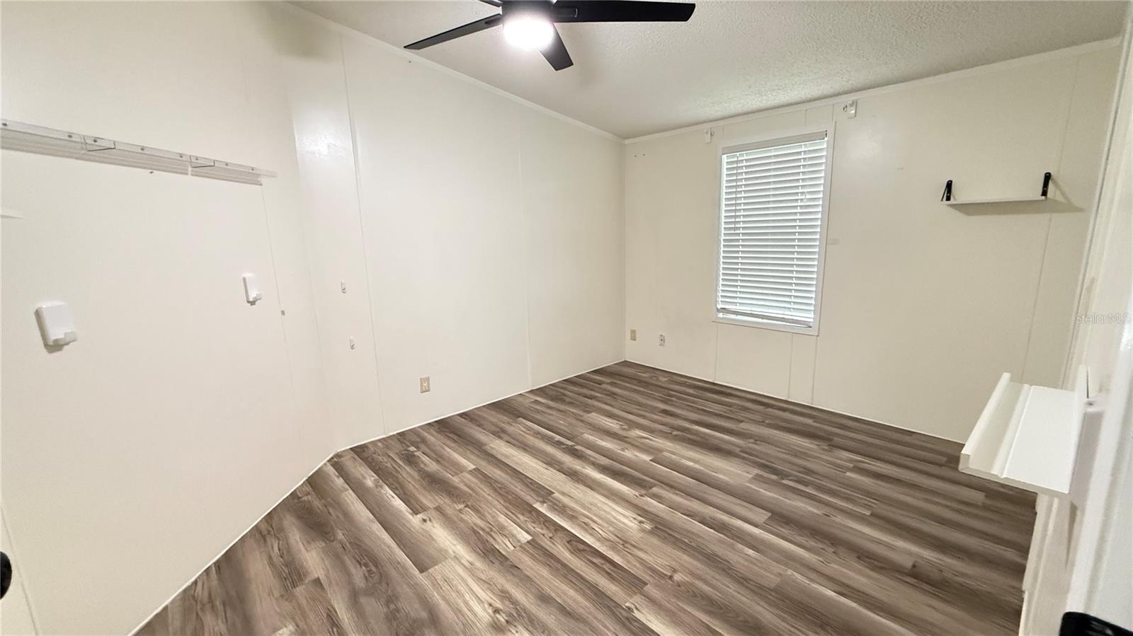 10404 BRUSSELS DR — photo 29
