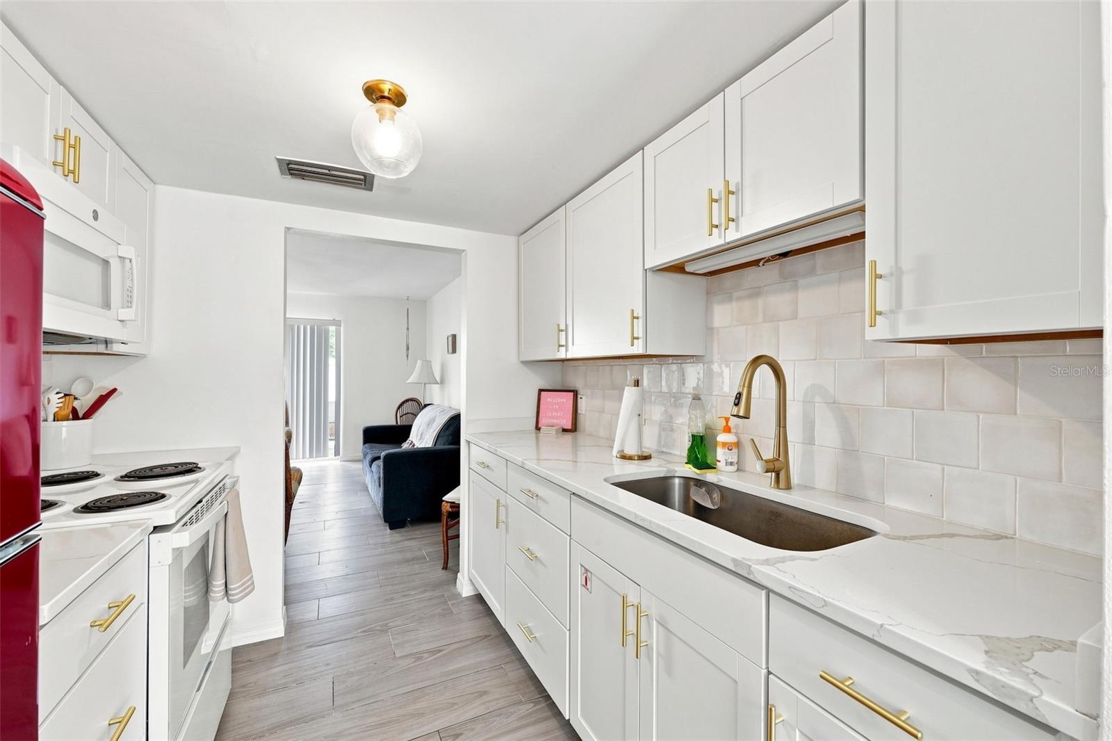 4215 E BAY DR #1403 — photo 3