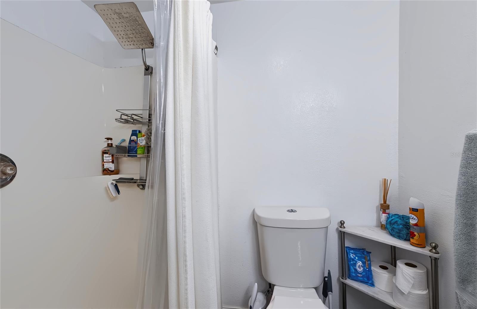 9029 LEISURE LN N — photo 28