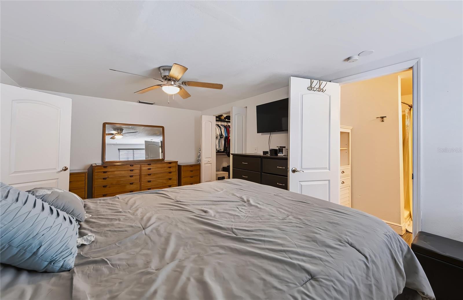 9029 LEISURE LN N — photo 23