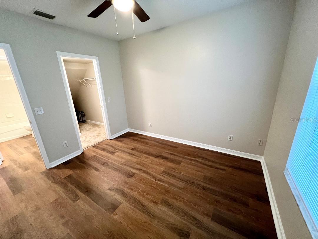 30202 SWINFORD LN — photo 8