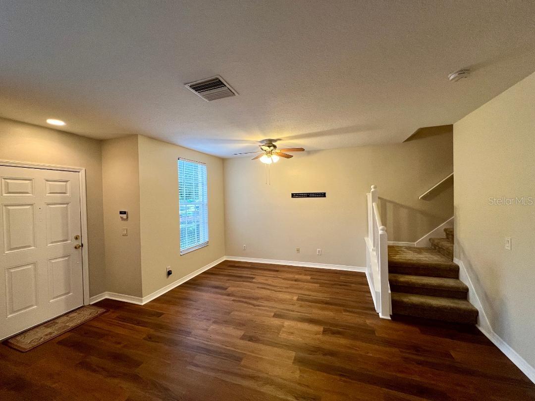 30202 SWINFORD LN — photo 12