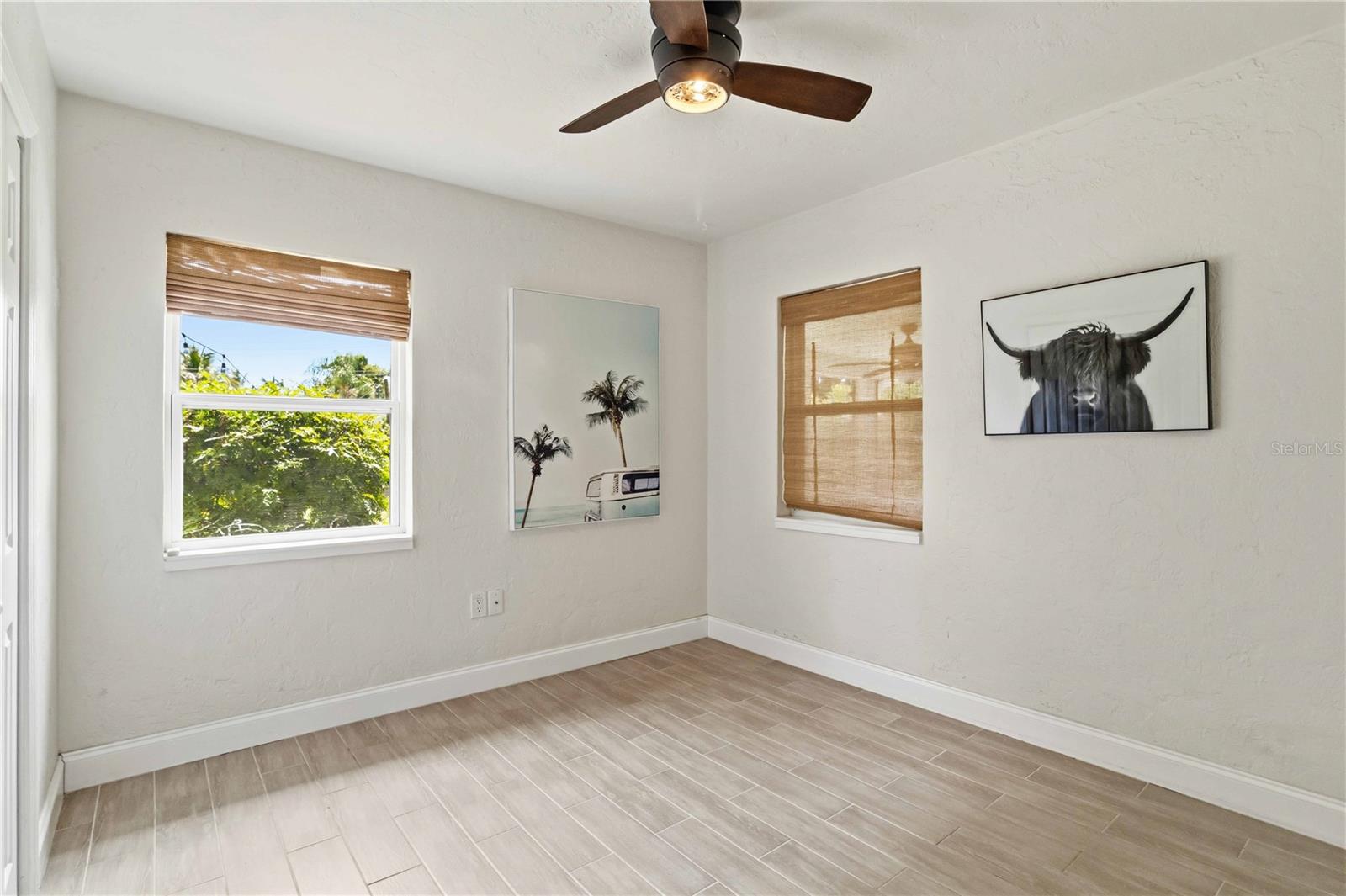 2924 HILLVIEW ST — photo 19