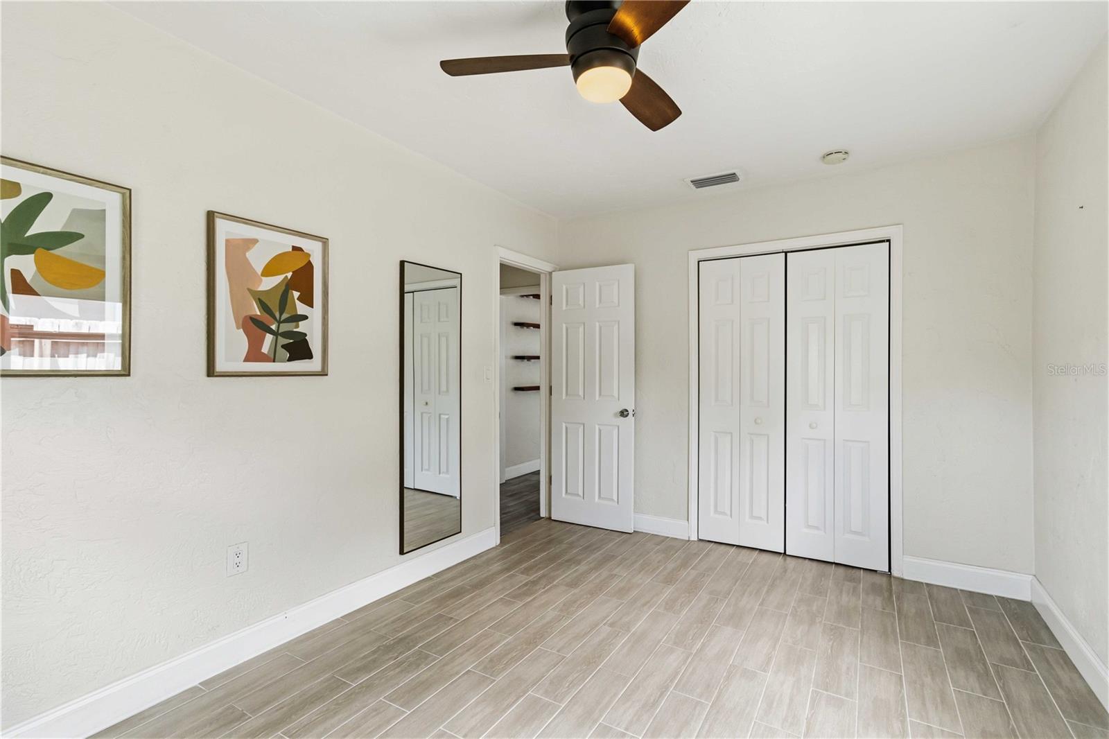 2924 HILLVIEW ST — photo 18