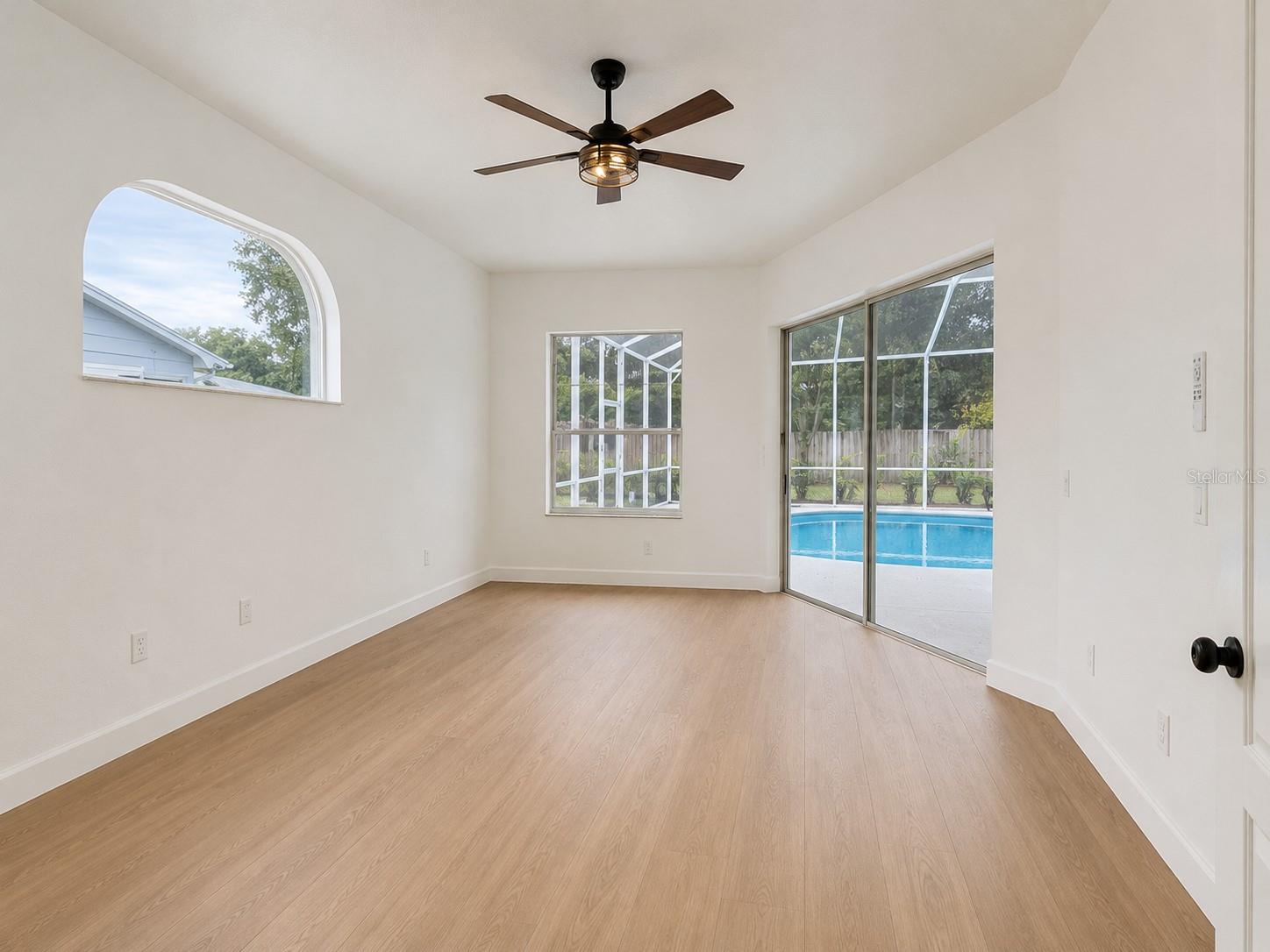 2532 BELLWOOD DR — photo 11
