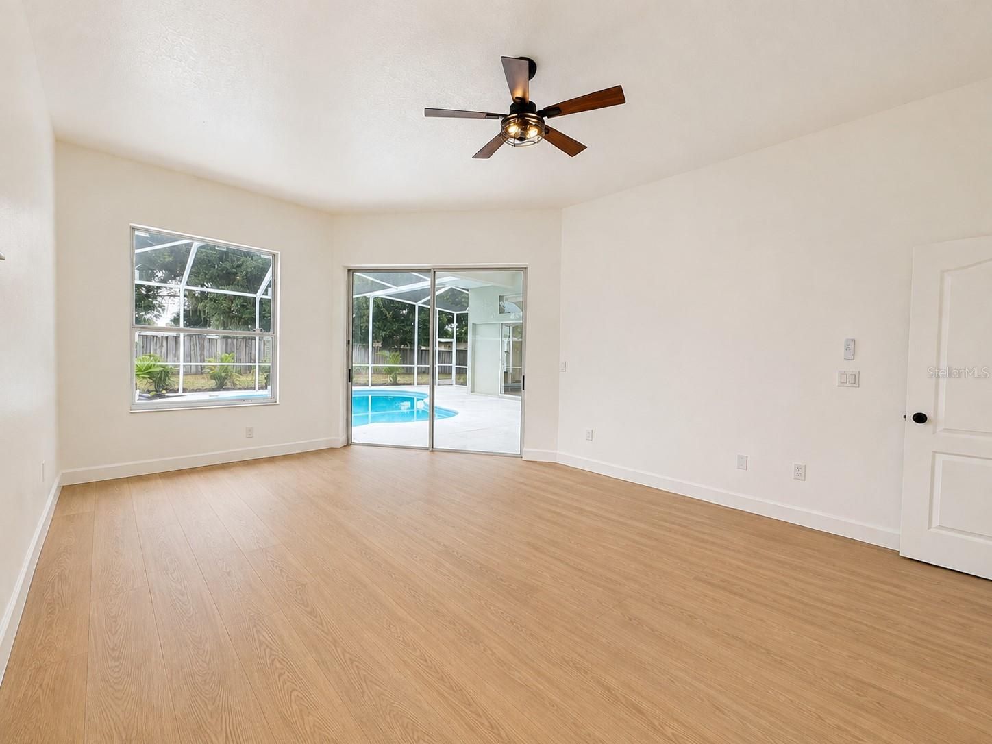 2532 BELLWOOD DR — photo 13