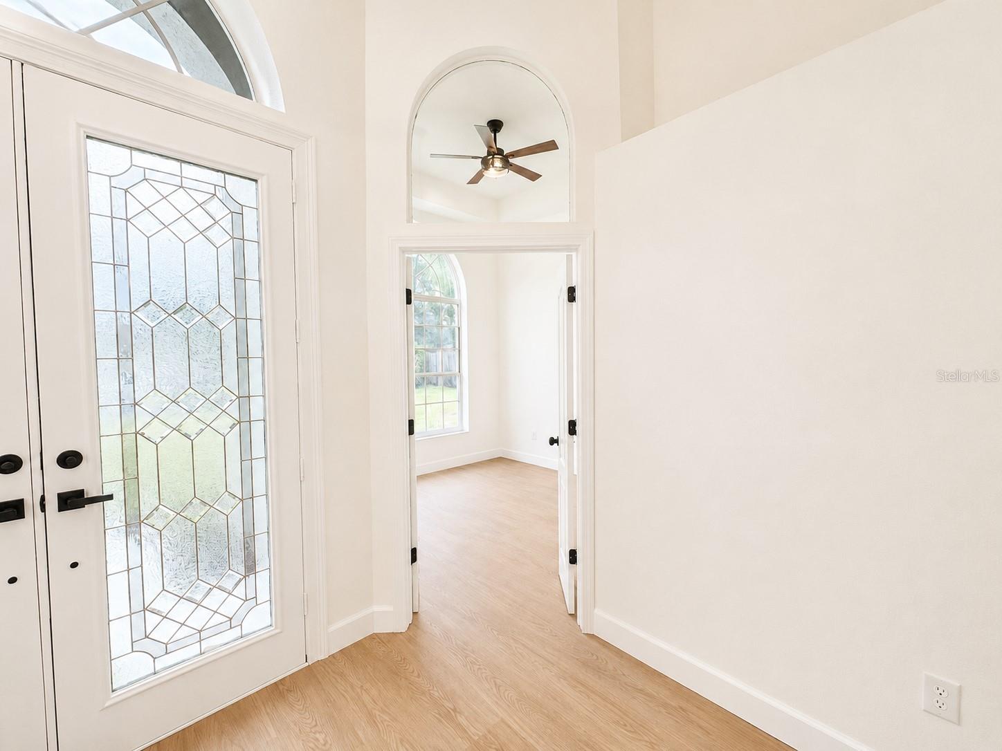 2532 BELLWOOD DR — photo 8