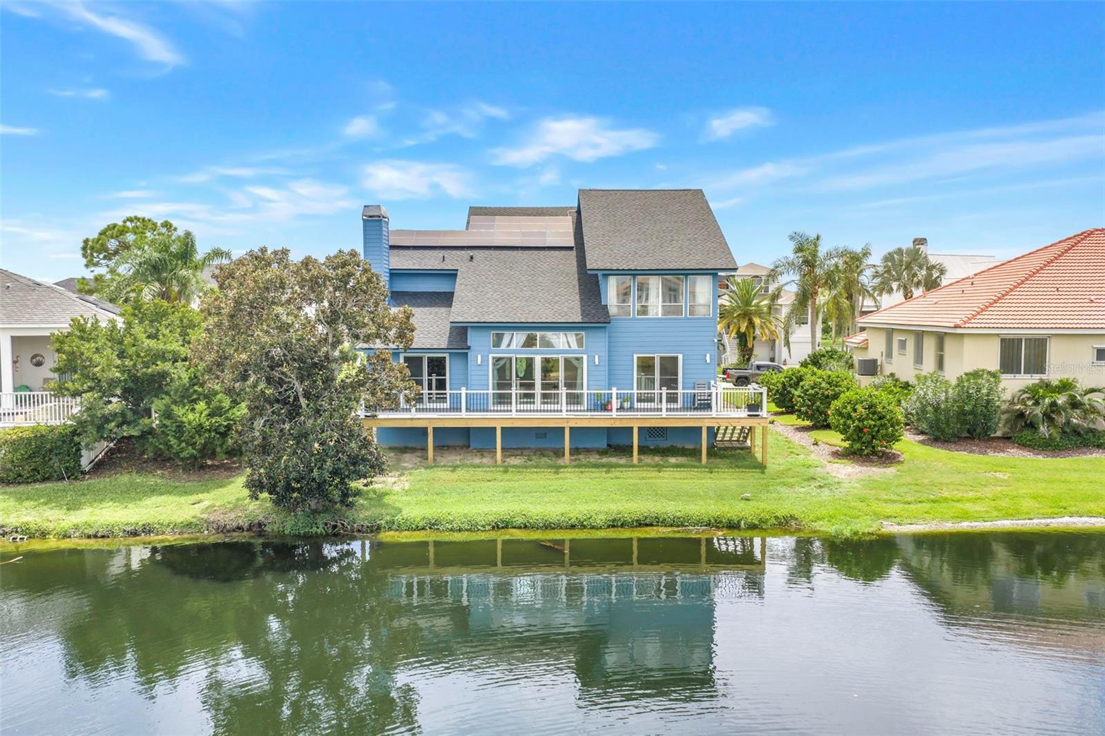 2111 HARBOUR WATCH DR — photo 2