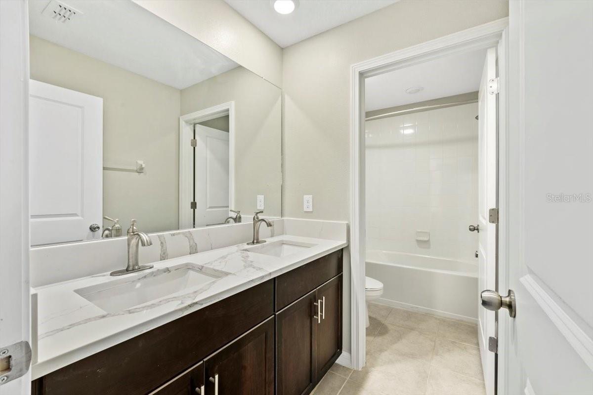 5517 APPLETON SHORE DR — photo 37