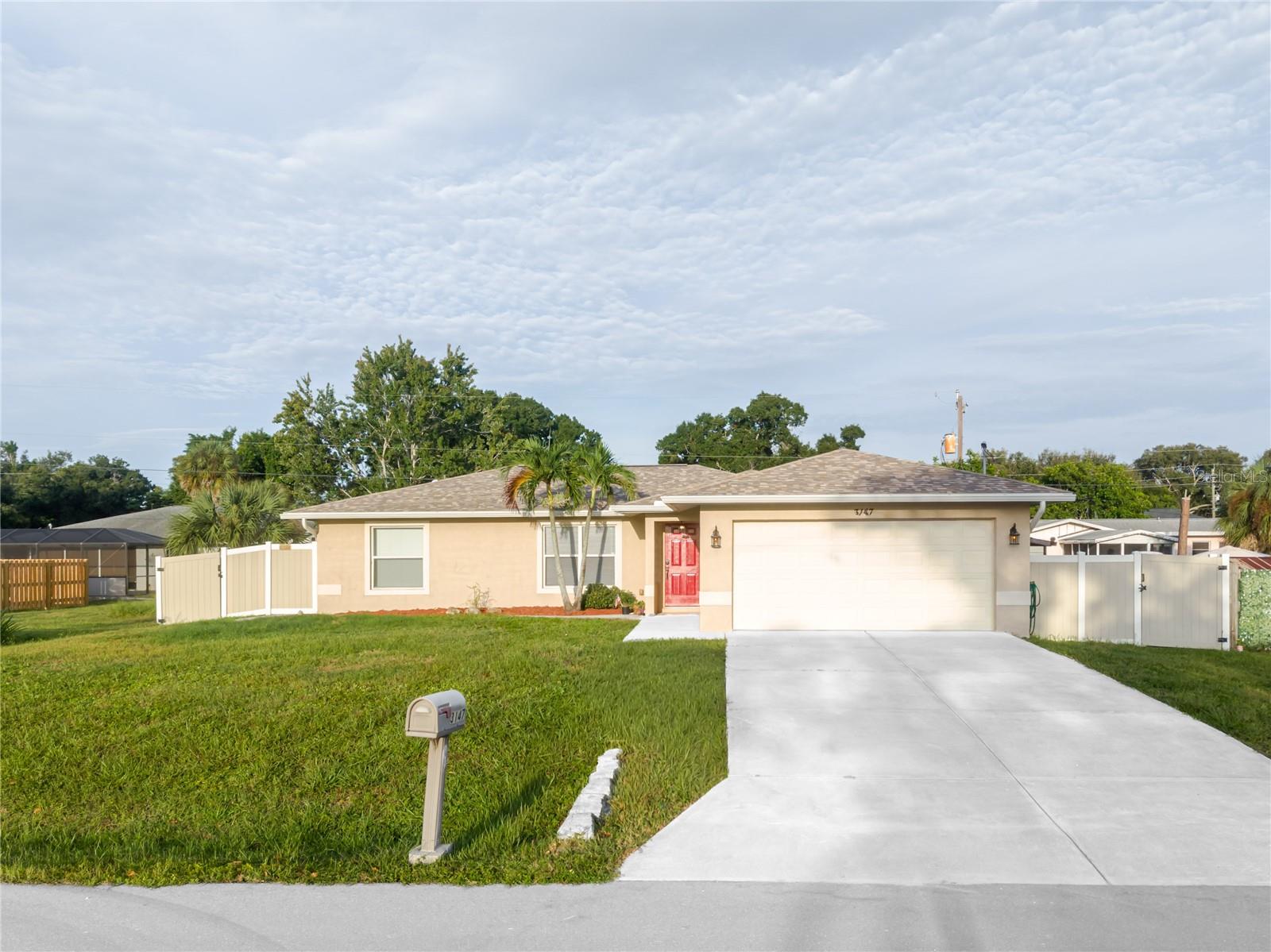 3147 LOBELIA RD — photo 3