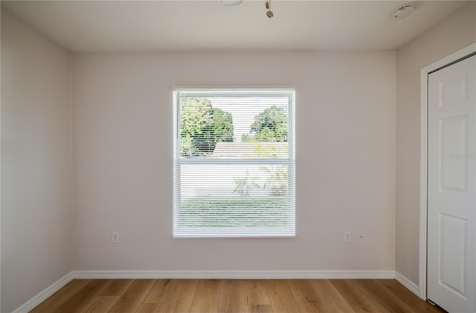 3147 LOBELIA RD — photo 27