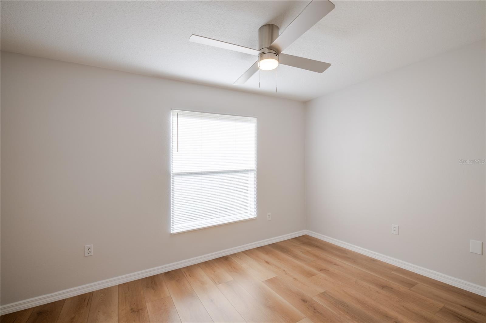 3147 LOBELIA RD — photo 28