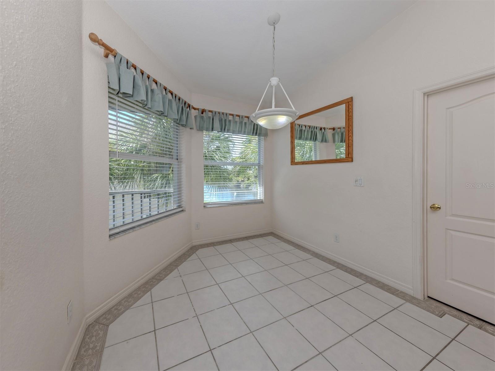 503 AUBURN LAKES CIR #503 — photo 9