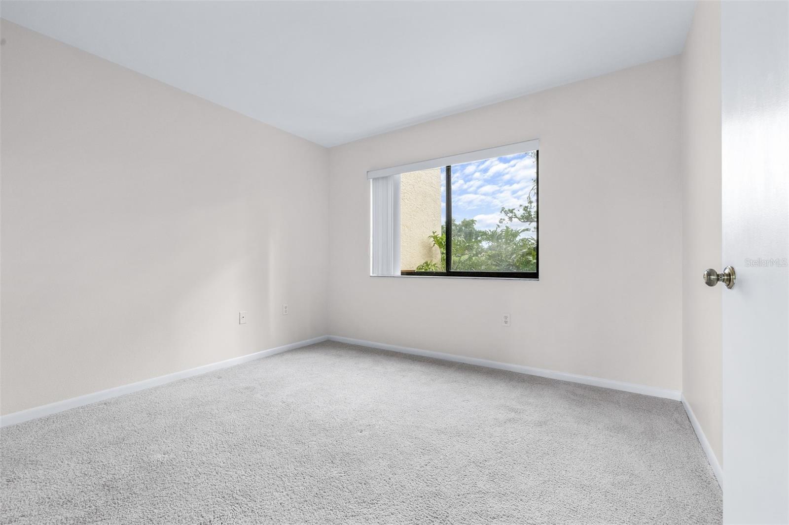 13602 S VILLAGE DR #1107 — photo 13