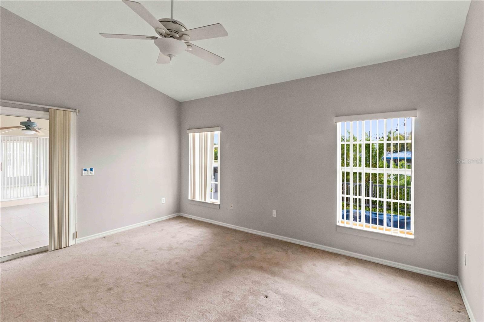 6511 DOLPHIN COVE DR — photo 17