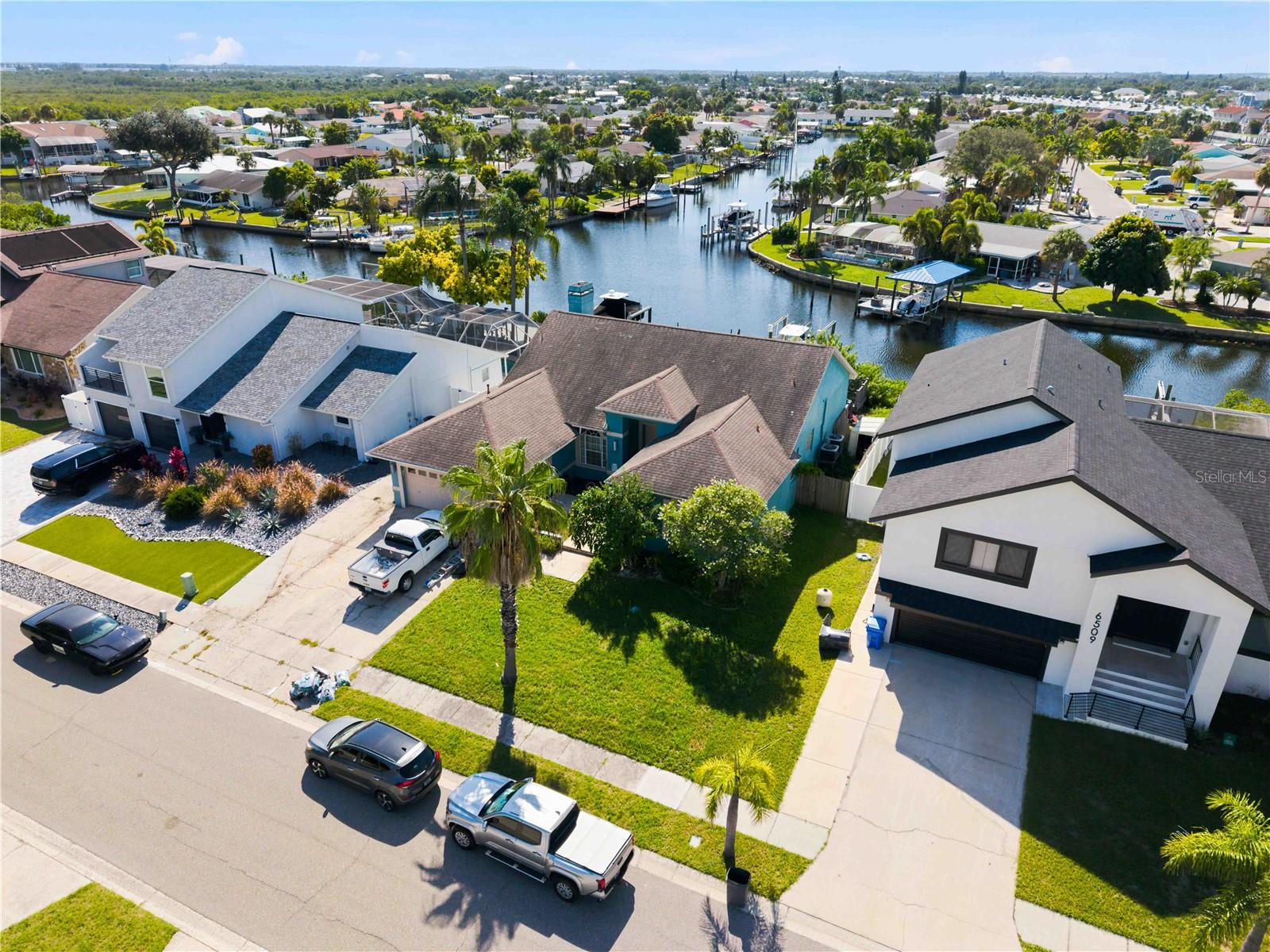 6511 DOLPHIN COVE DR — photo 41